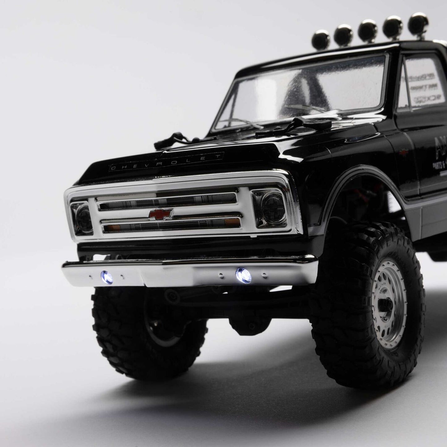 1/24 SCX24 1967 Chevrolet C10, 4WD, RTR (Includes batttery & charger): Black
