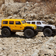 Load image into Gallery viewer, 1/24 SCX24 2019 Jeep Wrangler JLU CRC 4WD RTR (Includes batttery &amp; charger): White
