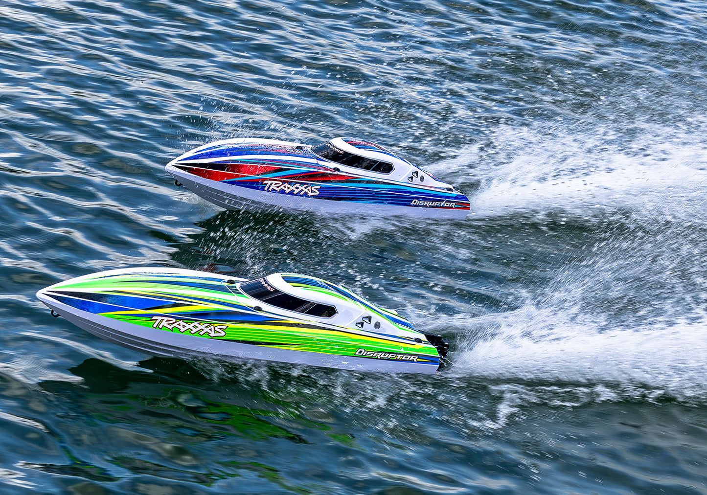 Disruptor, Self Righting 4S Race Boat Green :106064-4-Green