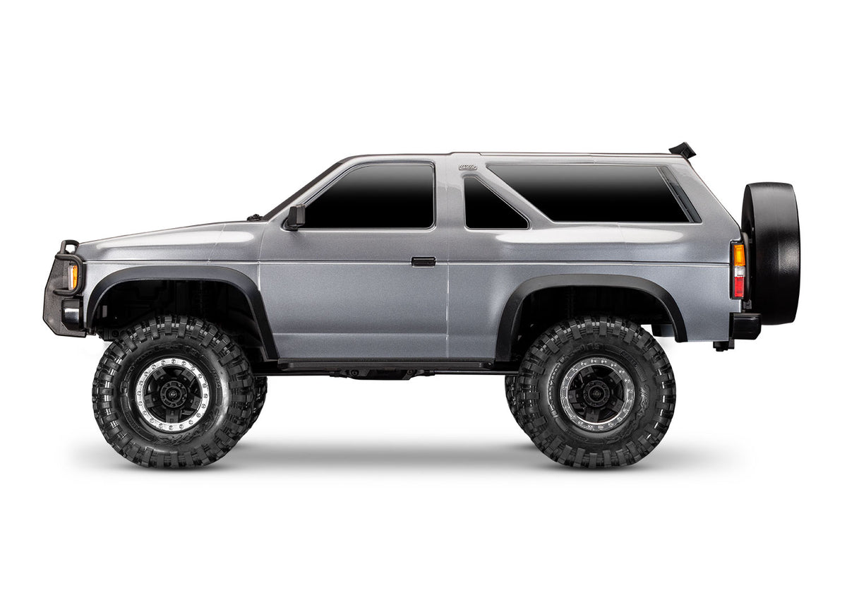 1/10 TRX-4 Sport, Nissan Pathfinder, RTD (Requires battery & charger) Clipless: Silver