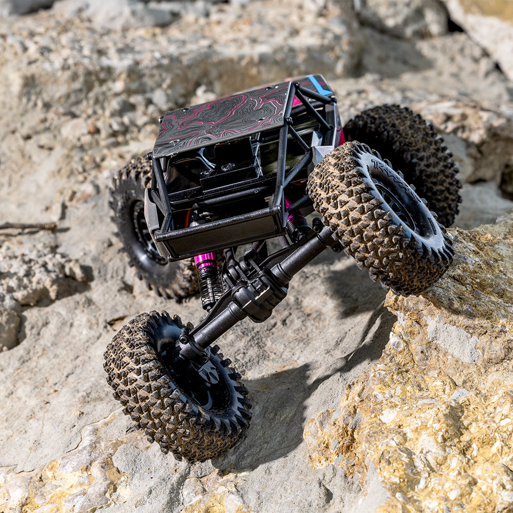 1/18 TXC-4M Extreme Crawler: Pink