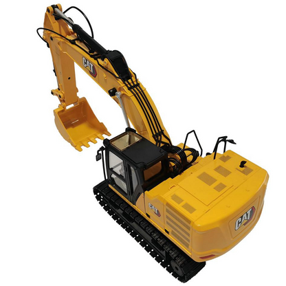 1:16 Cat® 320 Radio Control Excavator with Bucket, Grapple and Hammer