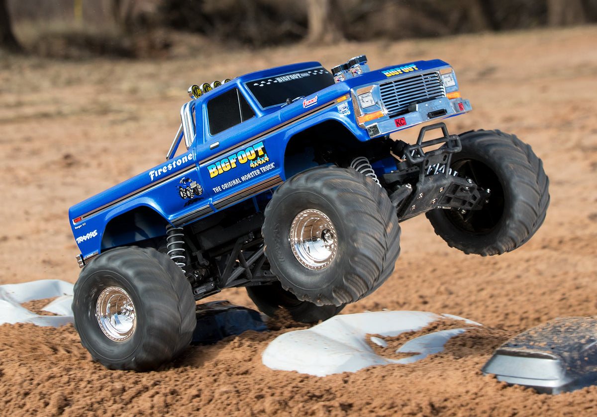 1/10 BIGFOOT No. 1: Monster Truck w/USB-C
