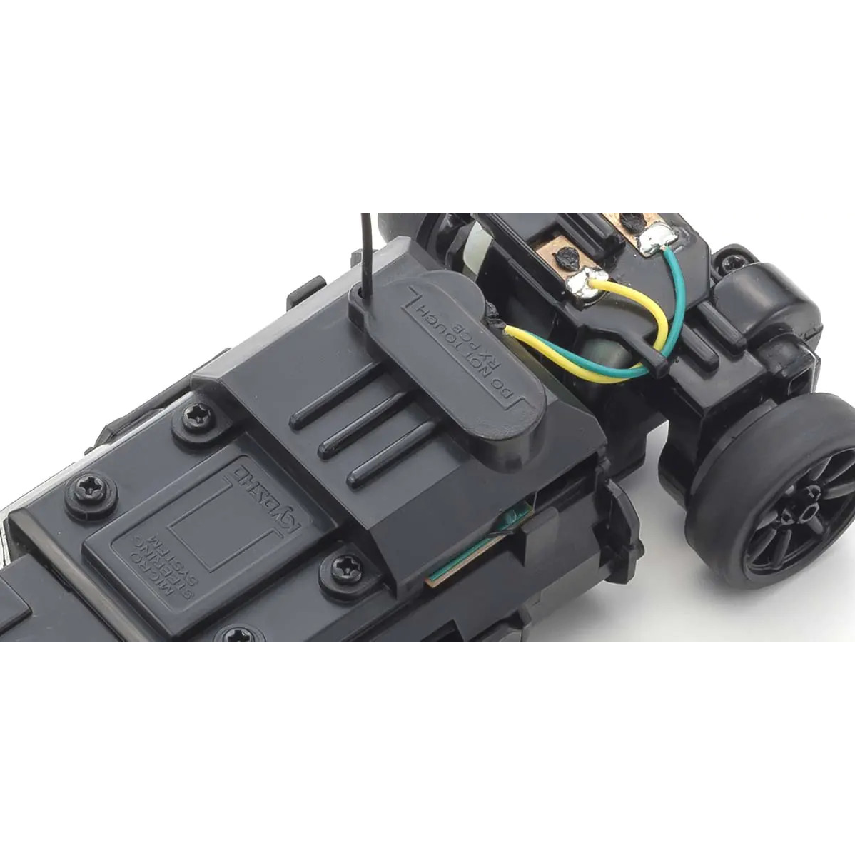 1/28 First Mini-Z Shelby Cobra Daytona