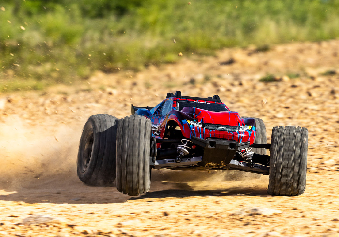 1/10 Rustler, 4WD, VXL (Requires battery & charger): Red