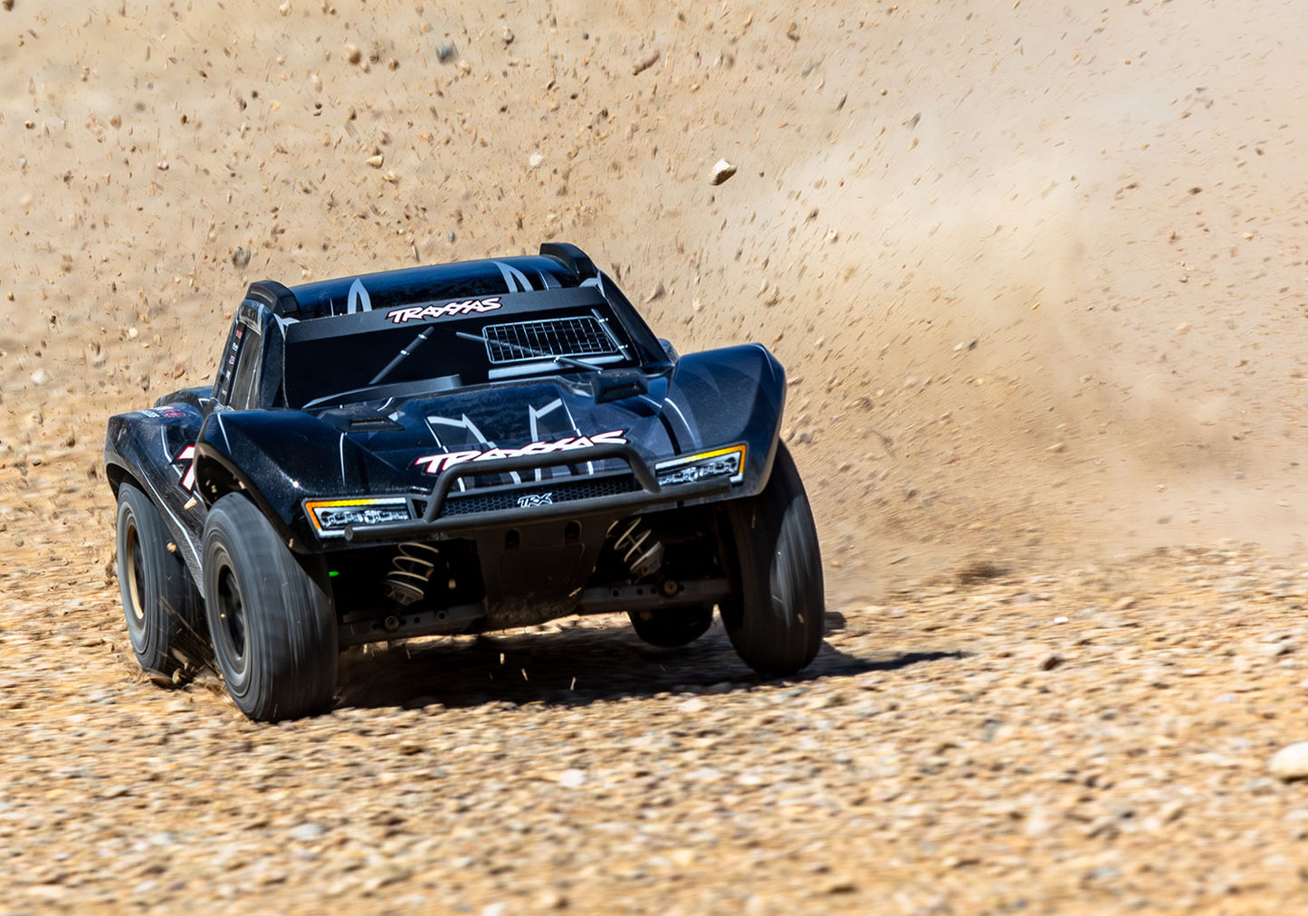 1/10 Slash 4x4, Brushless, SCT, RTR: Black
