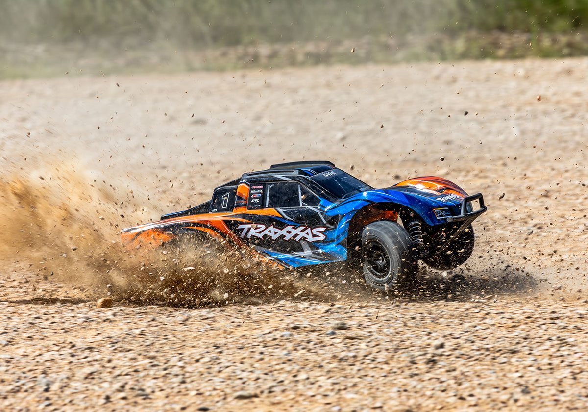 1/10 Slash 4x4, Brushless, SCT, RTR: Orange