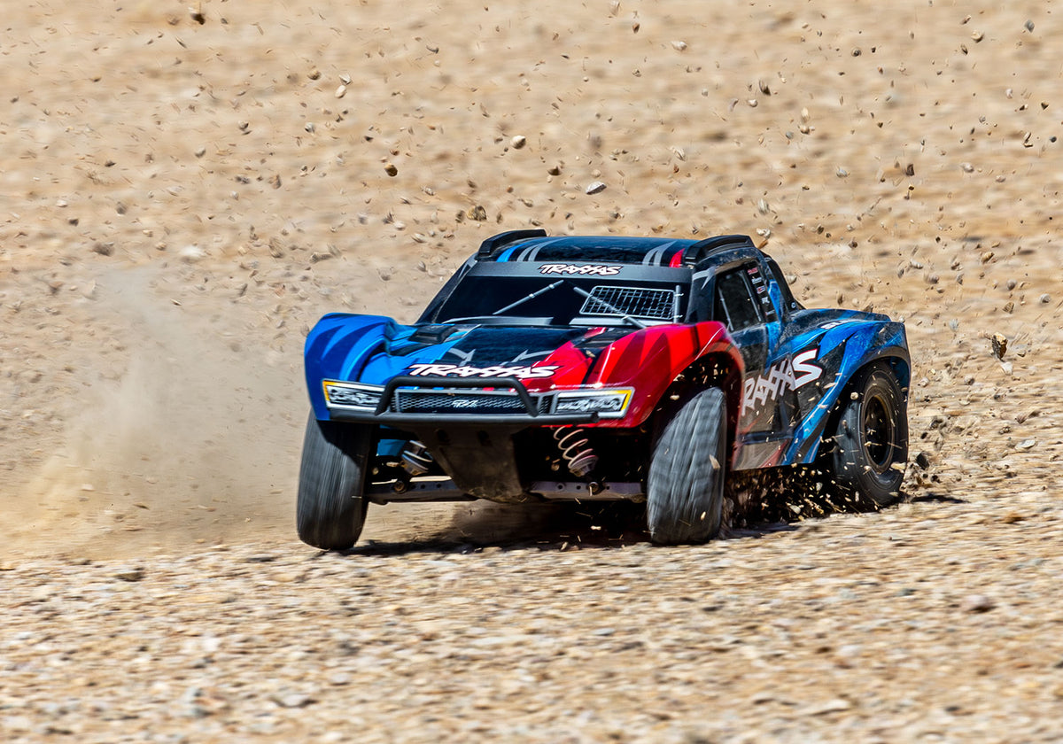 1/10 Slash 4x4, Brushless, SCT, RTR: Red
