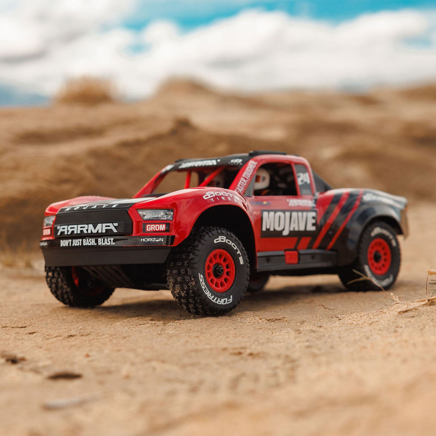 1/12 Mojave GROM Small Scale 4x4 DT RTR (Includes battery and charger) Red/Black: ARA2104T1