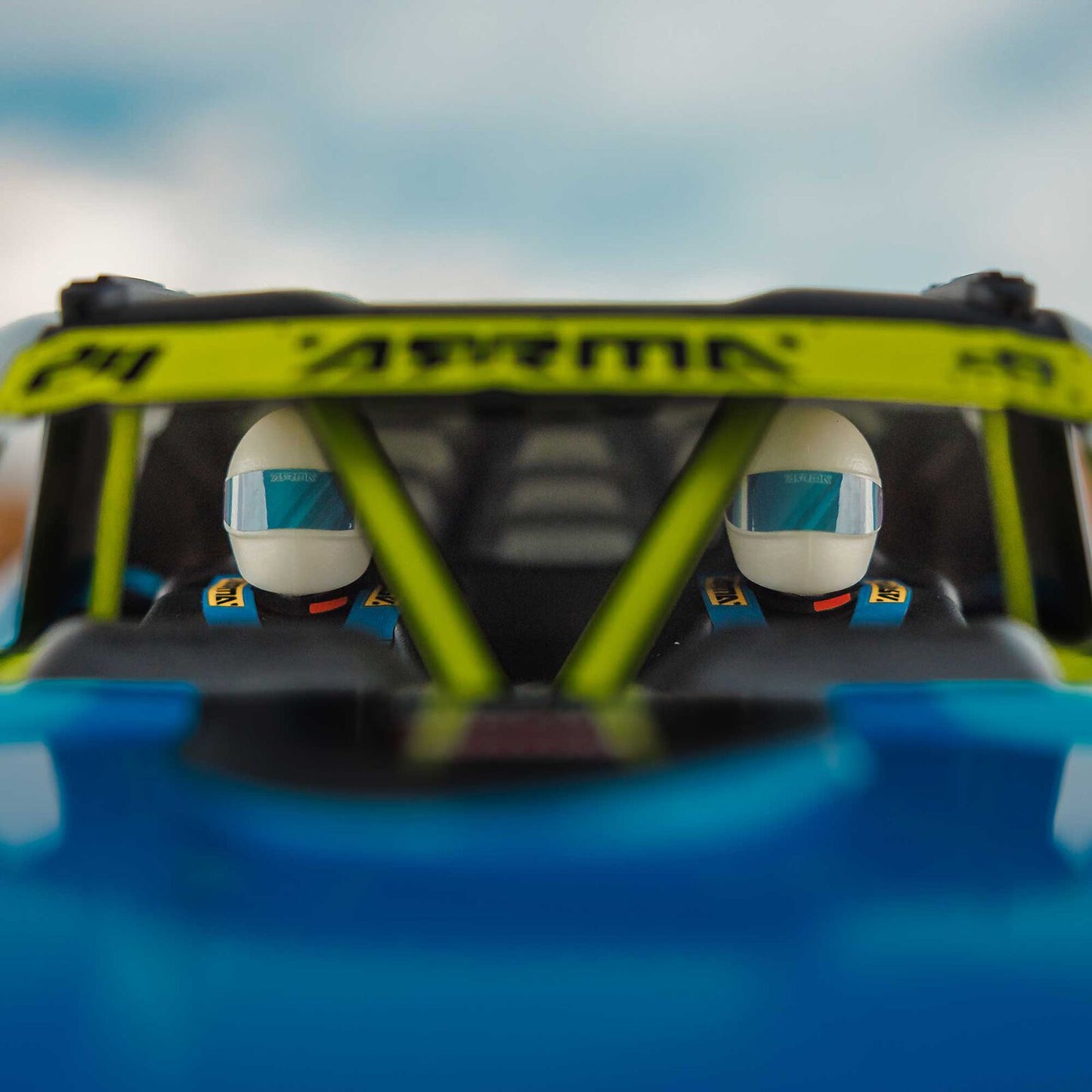 1/12 Mojave GROM Small Scale 4x4 DT RTR (Includes battery and charger) Blue/White: ARA2104T2