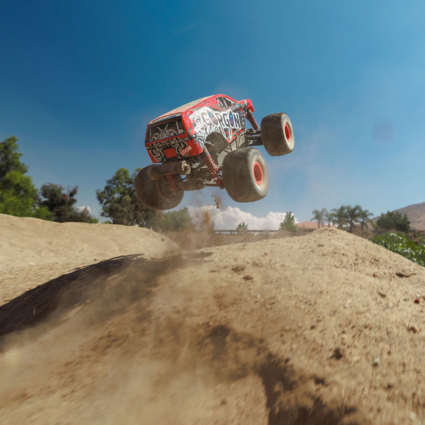 1/16 Gorgon GROM Small Scale 4x4 MT (Includes battery and charger) Red: ARA2130T2