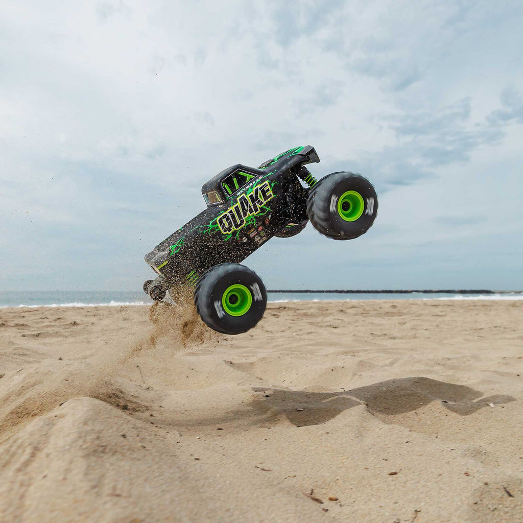 1/16 Quake GROM Small Scale 4x4 MT (Includes battery and charger) Green: ARA2137T2