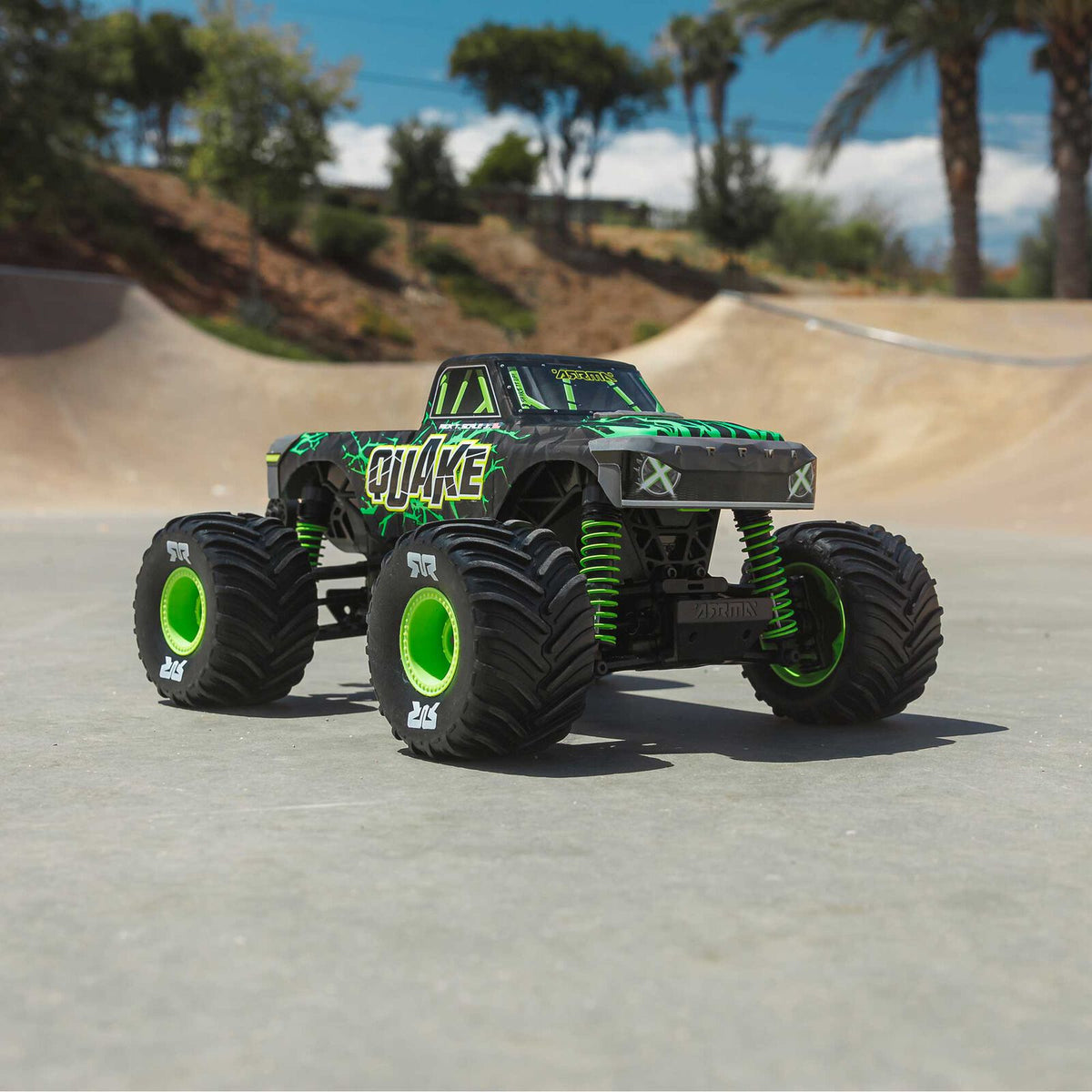 1/16 Quake GROM Small Scale 4x4 MT (Includes battery and charger) Green: ARA2137T2