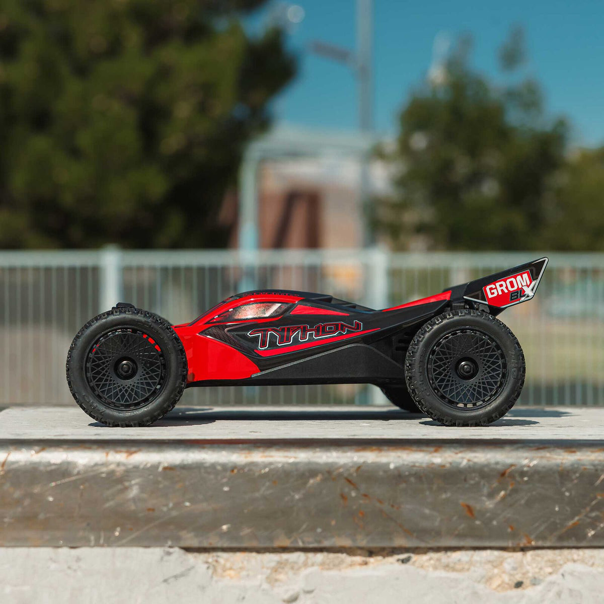1/14 Typhon GROM Brushless 4x4 Buggy Red (Includes battery and charger) : ARA2306ST1