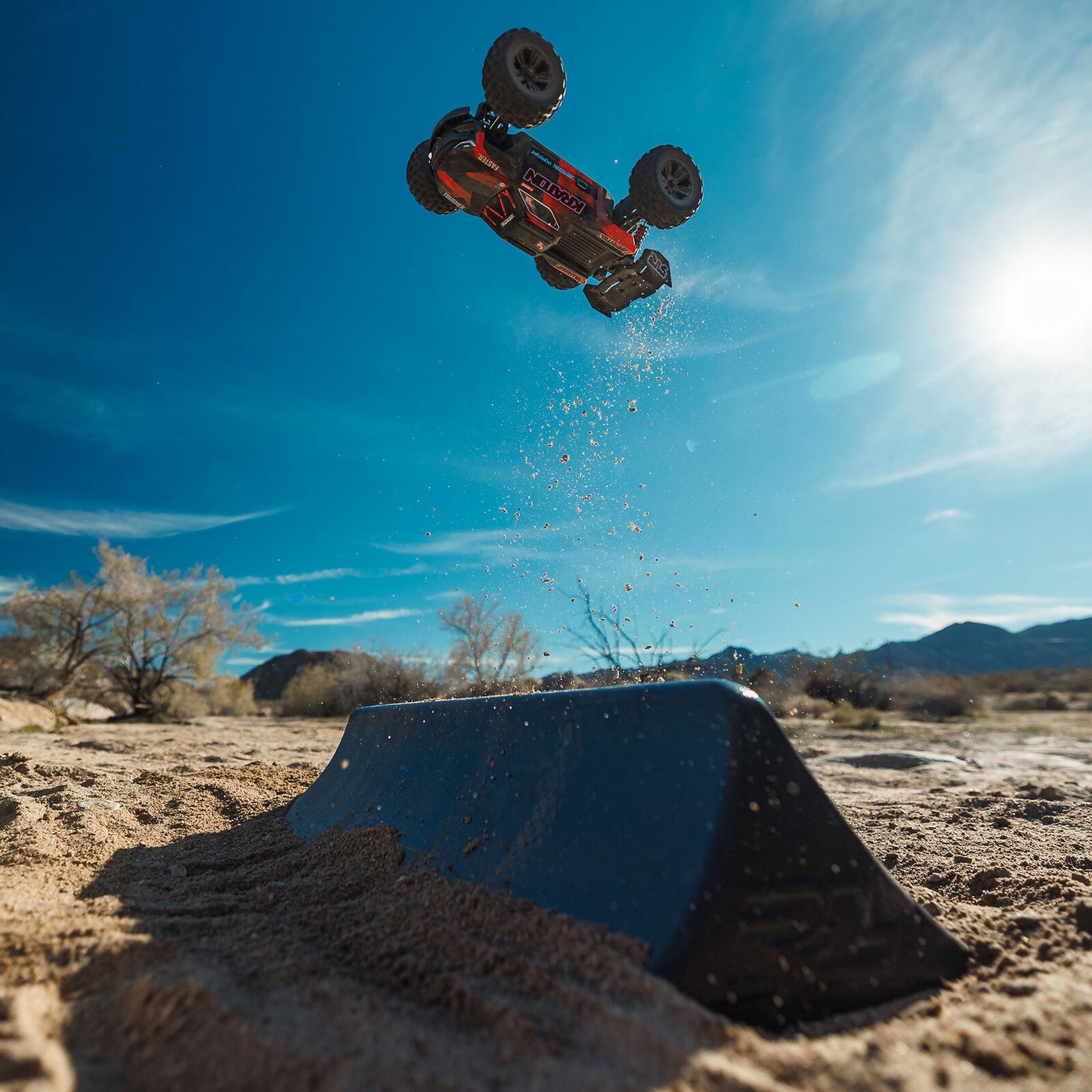 1/16 Mini KRATON 3S DSC 4X4 Brushless Speed Truck , Black/Red (Needs battery and charger):ARA250