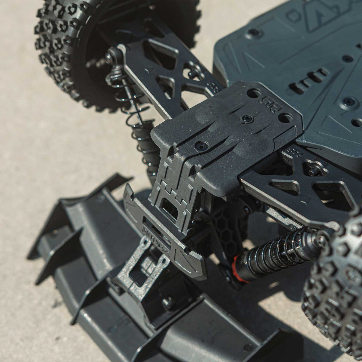 1/8 TYPHON 4X4 Brushed Buggy, RTR (Requires battery & charger) Red: ARA4206V4T3