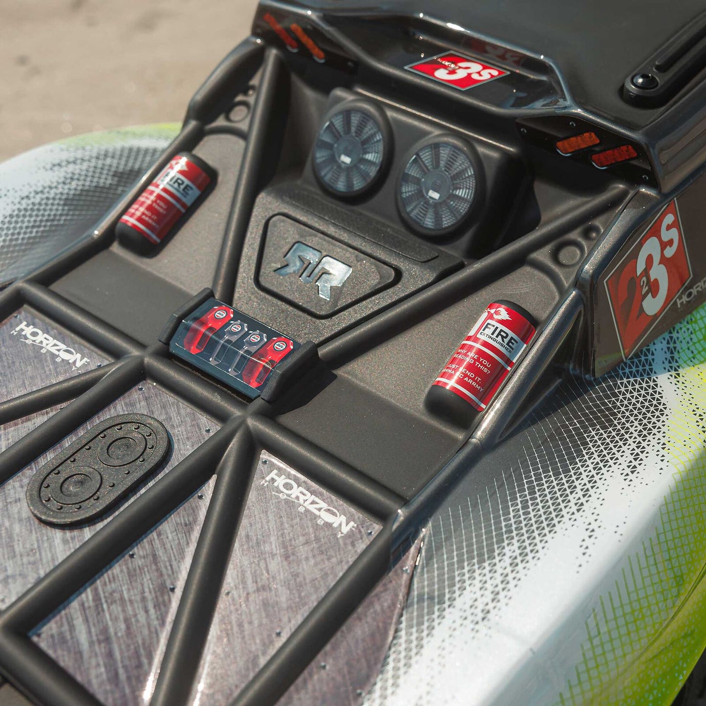 1/10 Senton 223S, 4WD, BLX w/DSC (Requires battery & charger): Red: ARA4303V4T2