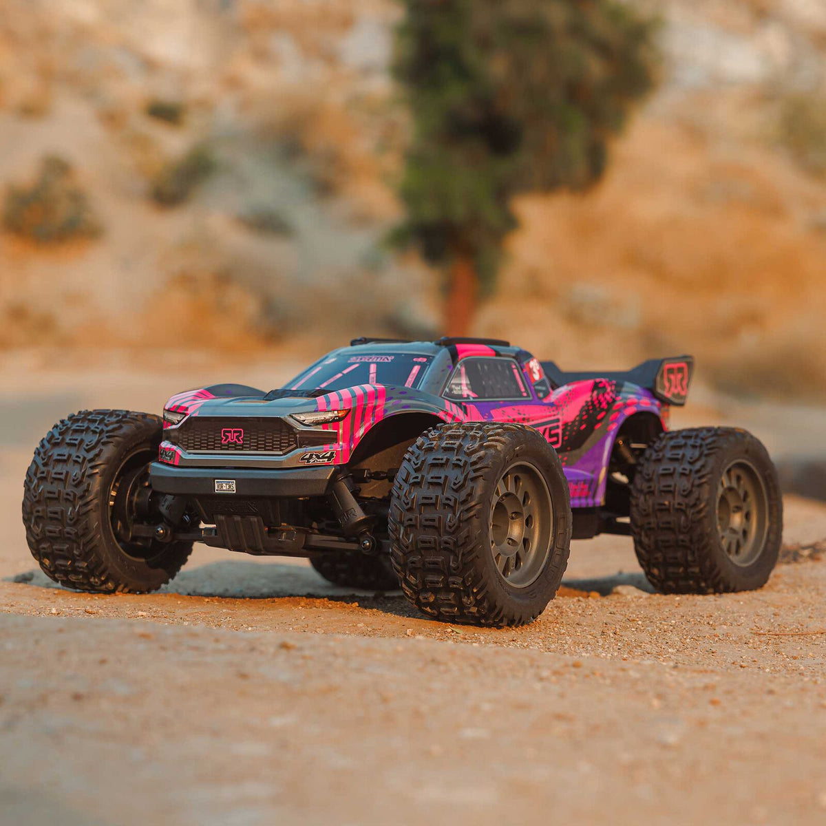1/10 VORTEKS 223S 4X4 Stadium Truck (Requires Battery & Charger) Purple: ARA4305V4T3