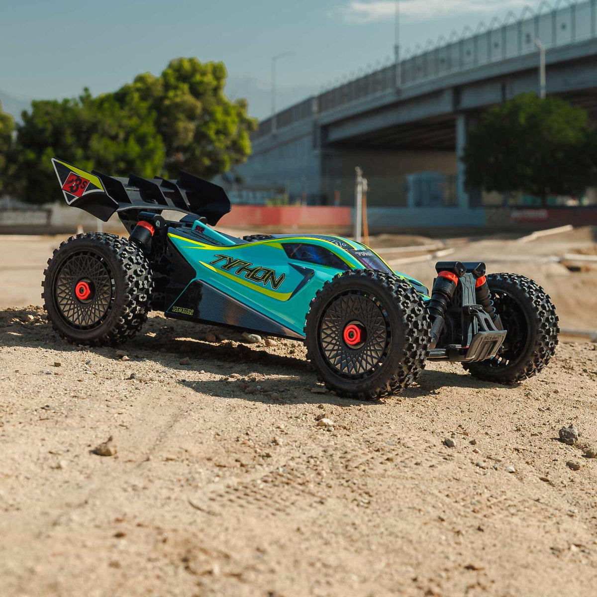 1/8 TYPHON 223S 4X4 Buggy RTR (Requires battery & charger): Green: ARA4306V4T1