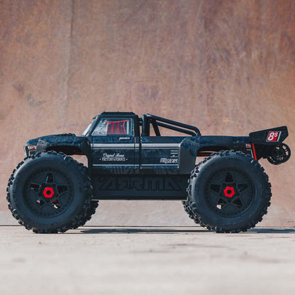 1/5 Outcast 4WD, EXtreme Bash Roller  (Requires battery & charger): Black: ARA5210