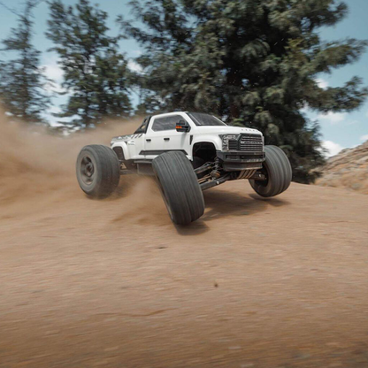 1/7 Big Rock 4WD BLX (Requires battery & charger): White: ARA7612T3