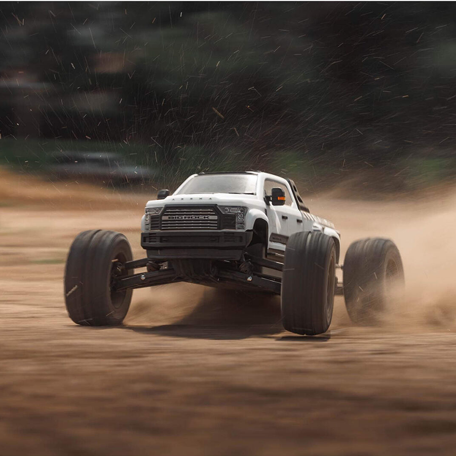 1/7 Big Rock 4WD BLX (Requires battery & charger): White: ARA7612T3