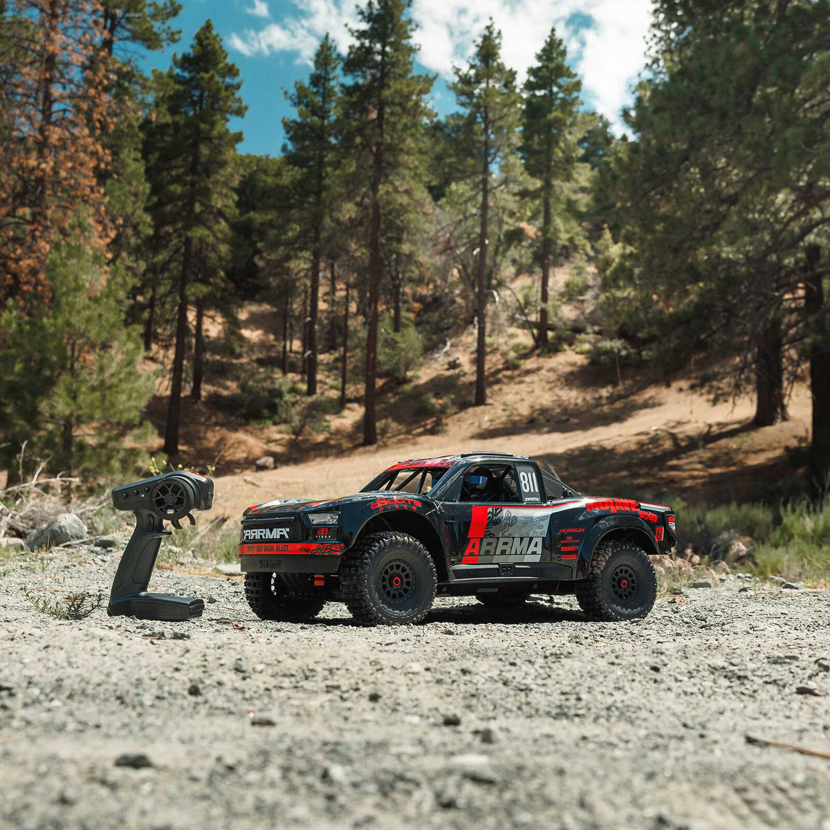 1/7 Mojave 6S 4WD EXB: (Requires battery & charger):Black