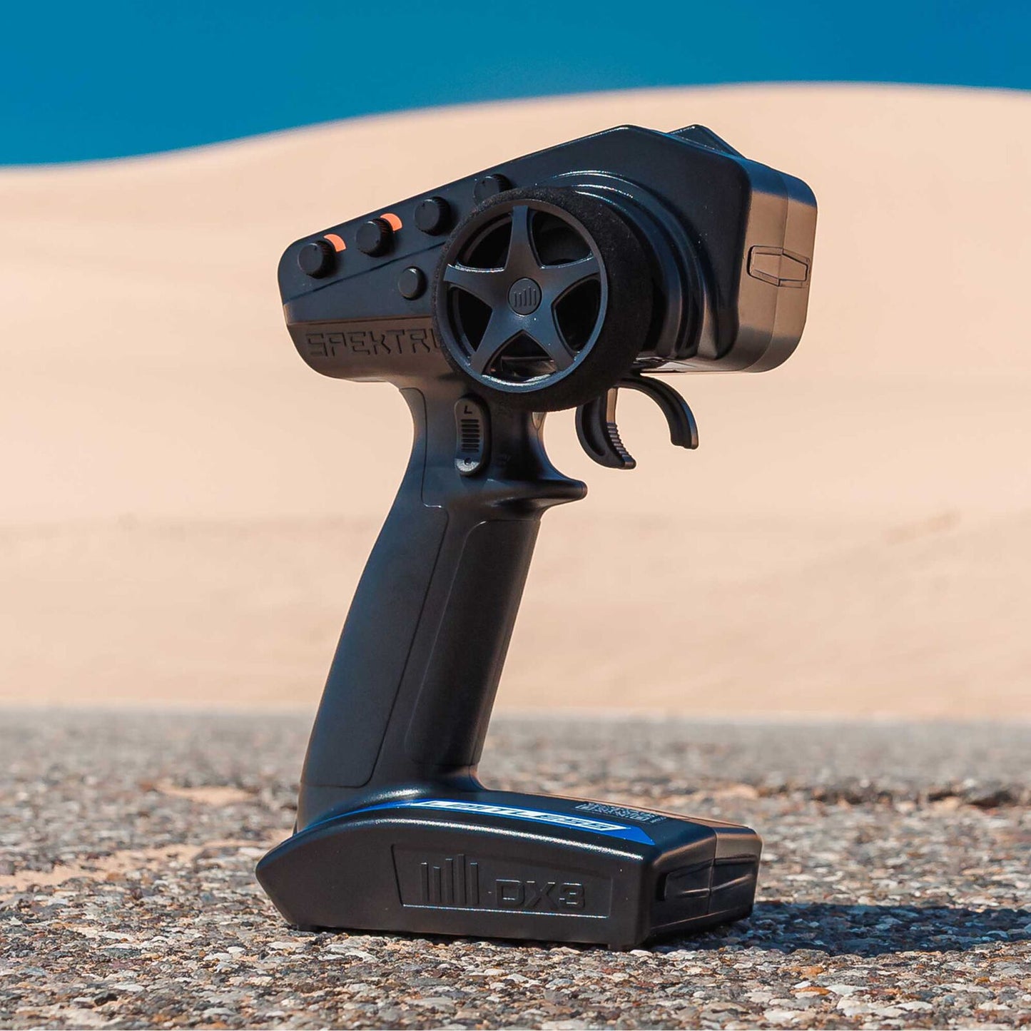 1/7 LIMITLESS 8S 4X4 RTR Red (Requires battery & charger): ARA7816T1