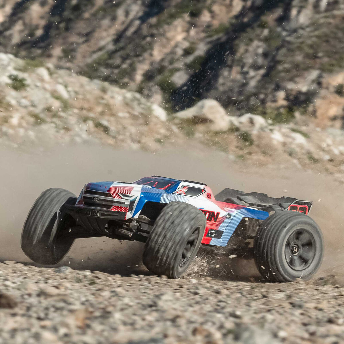 ARRMA 1/8 Kraton 6S, 4WD, BLX (Requires battery & charger): (Blue/Red) (ARA8608V6T4)