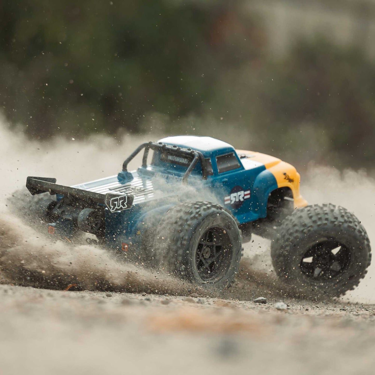 1/8 Notorious 6S, 4WD, BLX V6 Stunt Truck  (Requires battery & charger): Blue: ARA8611V6T2