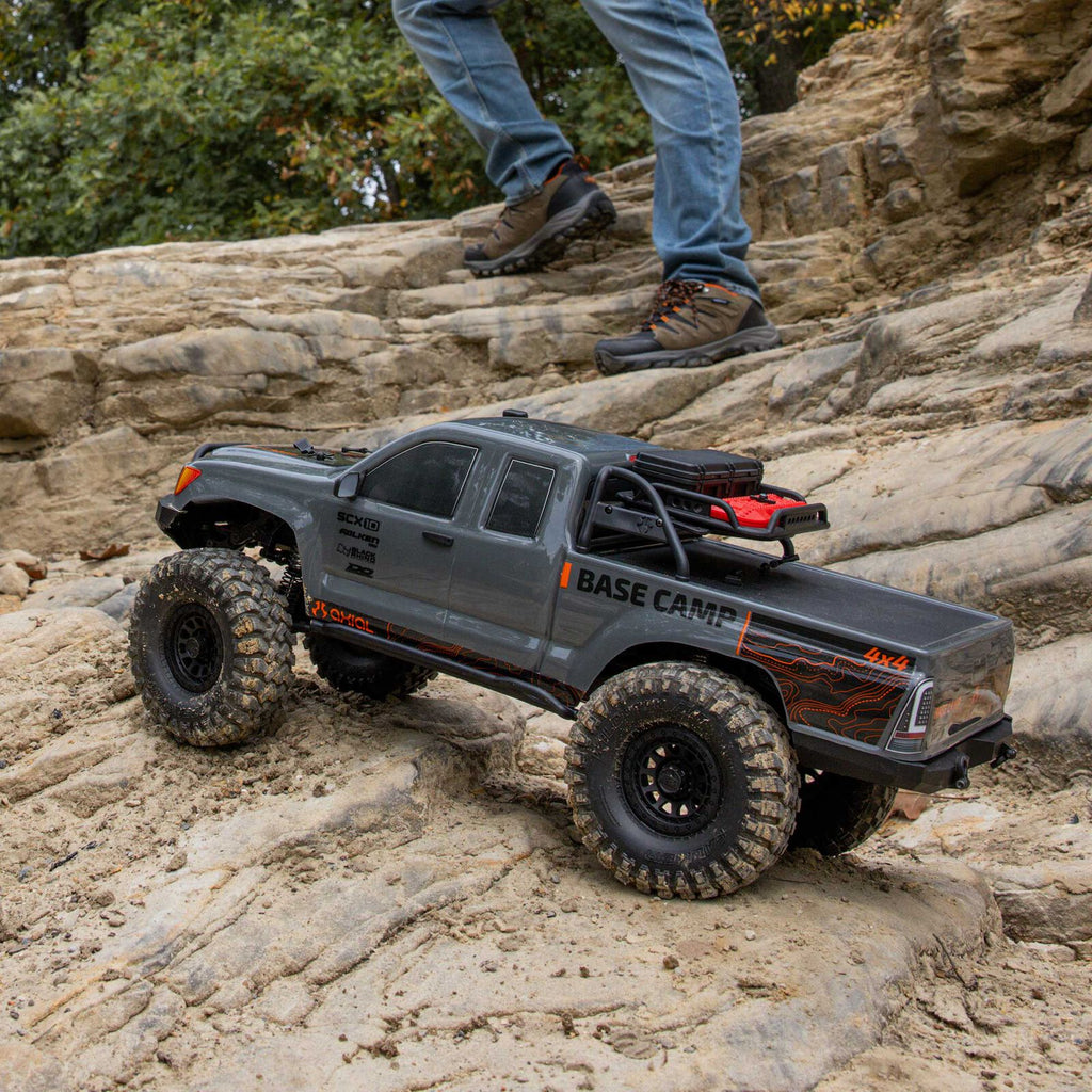 Axial 1/10 4wd SCX10 III Base Camp RTR: Gray (AXI-1375T2)