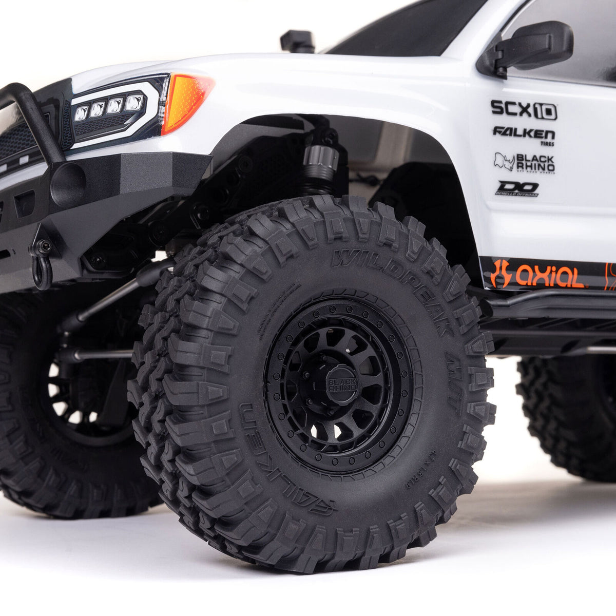1/10 4wd SCX10 III Base Camp RTR: White
