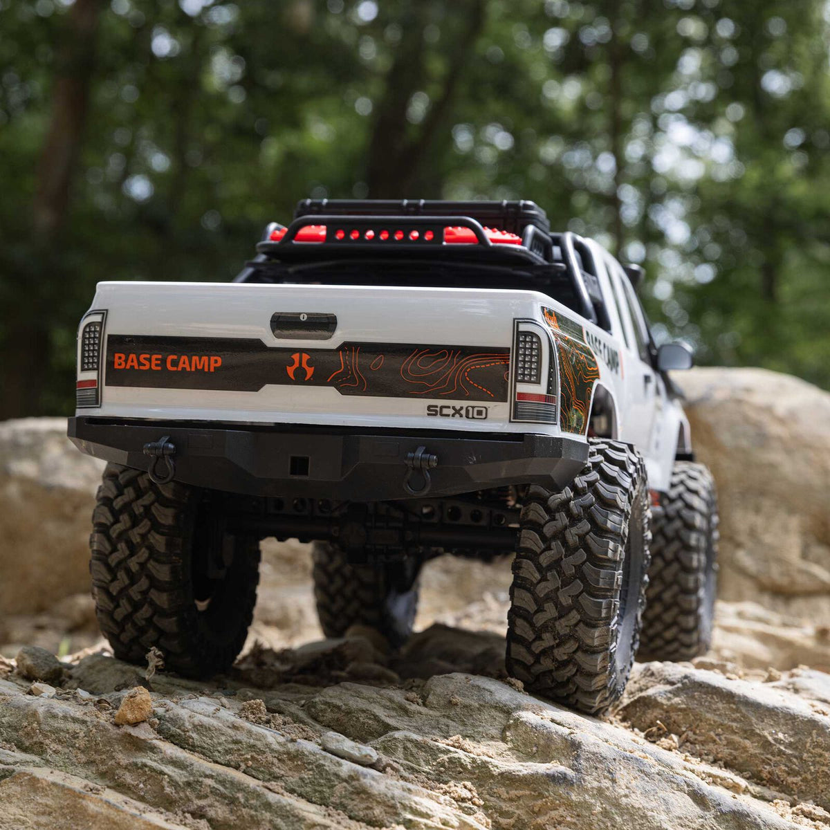1/10 4wd SCX10 III Base Camp RTR: White