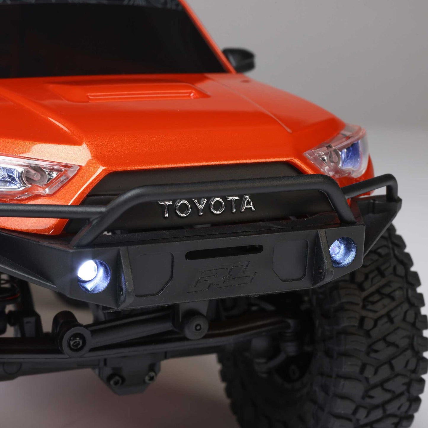 1/24 SCX24 Toyota 4 Runner 4X4 RTR Rock Crawler (Battery & Charger Included), Orange