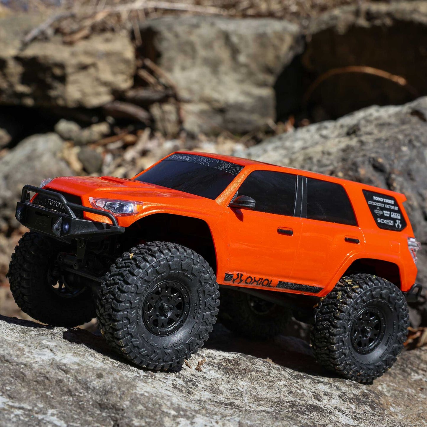 1/24 SCX24 Toyota 4 Runner 4X4 RTR Rock Crawler (Battery & Charger Included), Orange
