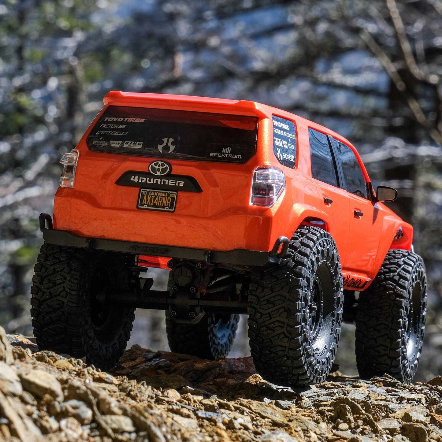 1/24 SCX24 Toyota 4 Runner 4X4 RTR Rock Crawler (Battery & Charger Included), Orange
