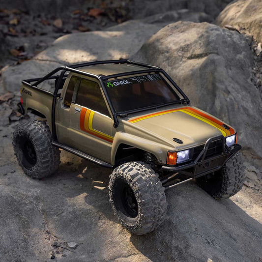 1/10 SCX10 III 1987 Toyota SR5 4X4 RTR Rock Crawler Tan