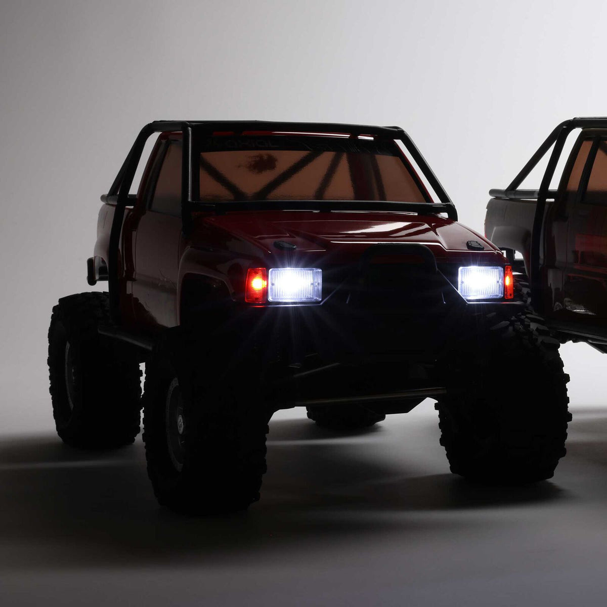 Axial 1/10 SCX10 III 1987 Toyota SR5 4x4 RTR Brushed Rock Crawler, Tan (AXI-2062T1)