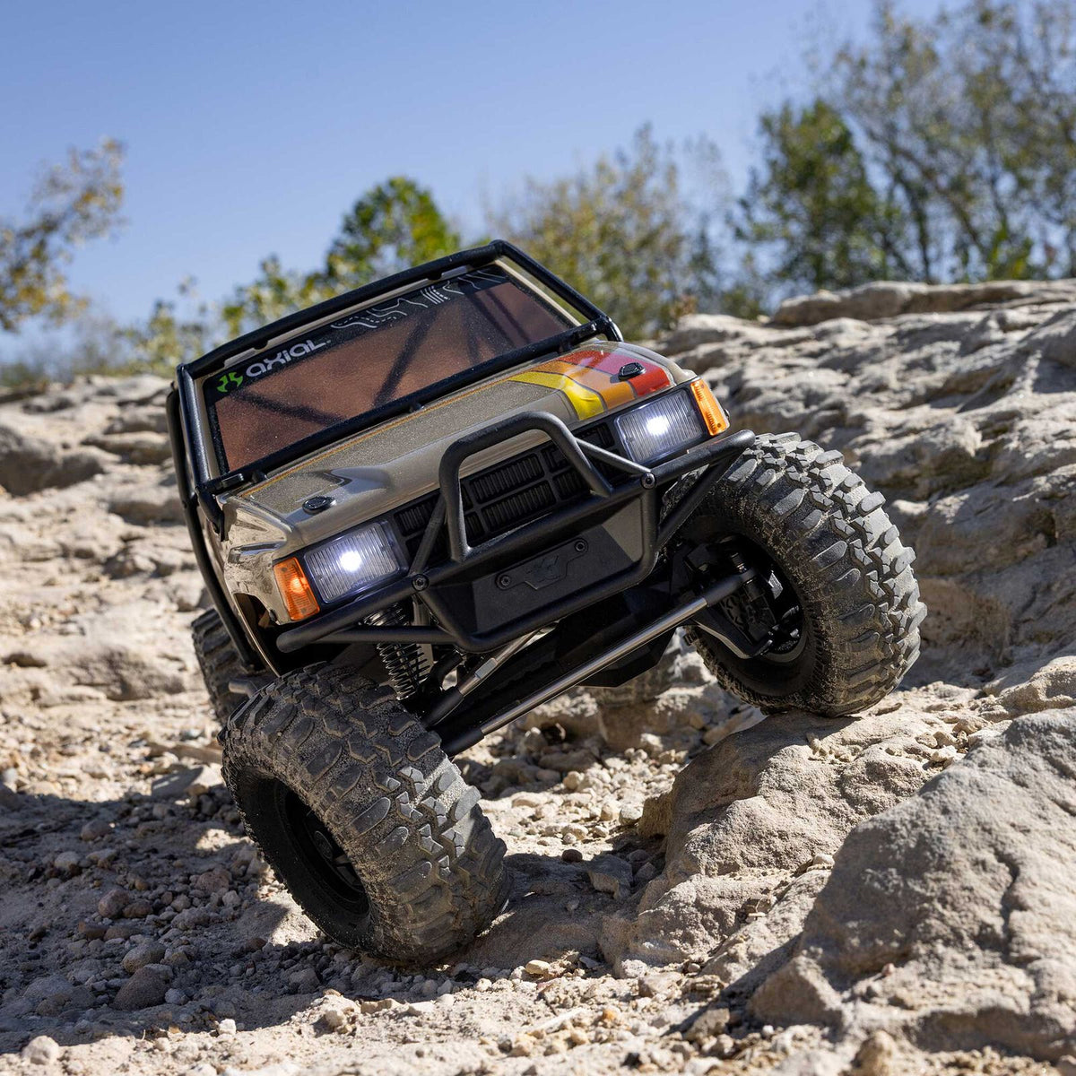 Axial 1/10 SCX10 III 1987 Toyota SR5 4x4 RTR Brushed Rock Crawler, Tan (AXI-2062T1)