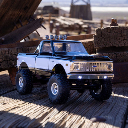 1/24 SCX24 1971 Chevrolet C10, 4WD, RTR (Includes batttery & charger): Black