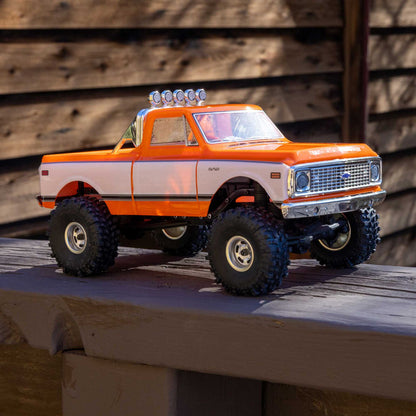 1/24 SCX24 1971 Chevrolet C10, 4WD, RTR (Includes batttery & charger): Orange