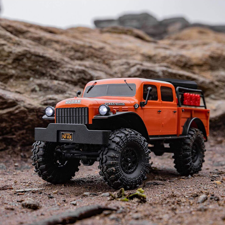 1/24 SCX24 1940’s Dodge Power Wagon RTR (Includes batttery & charger): Orange