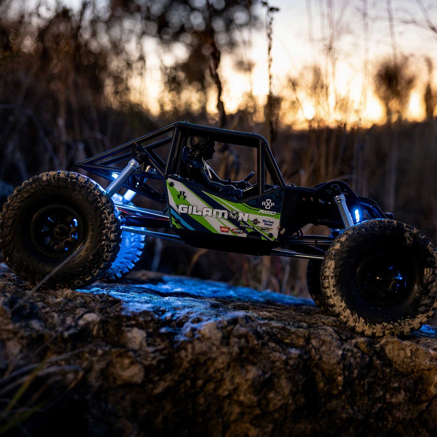 1/8 AXP8 Gilamon 2.2 4WD RTR: Green