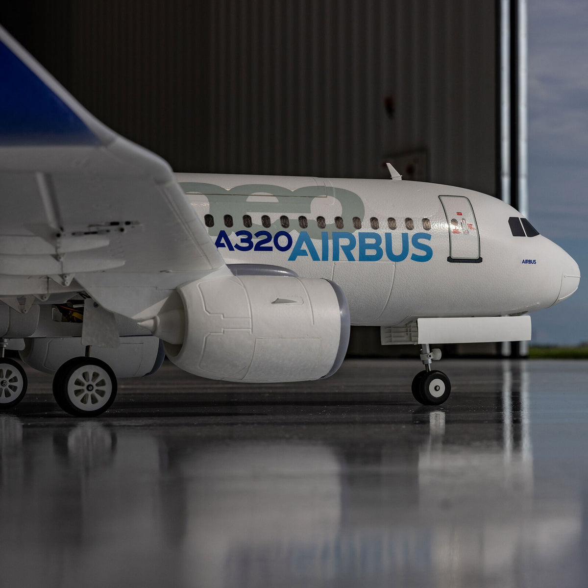 E-flite Airbus A320neo 1.5m Airliner Twin 64mm EDF BNF Basic (EFL-1493)