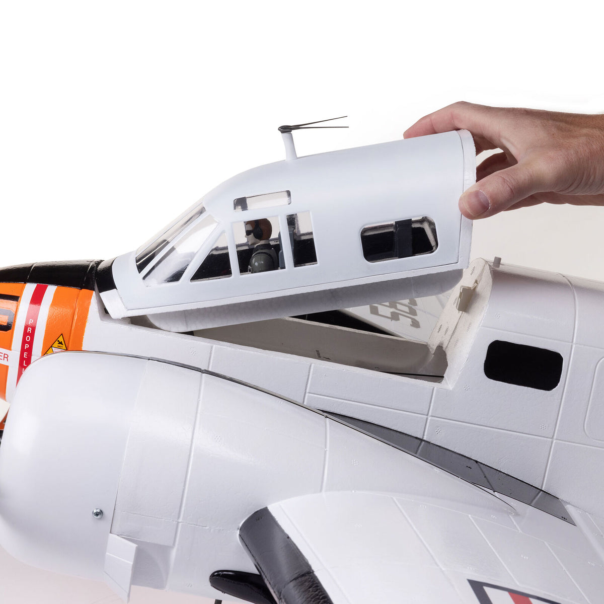 E-flite Beechcraft D18/RC-45J 1.5m BNF Basic with AS3X+ and SAFE Select (EFL-3726)