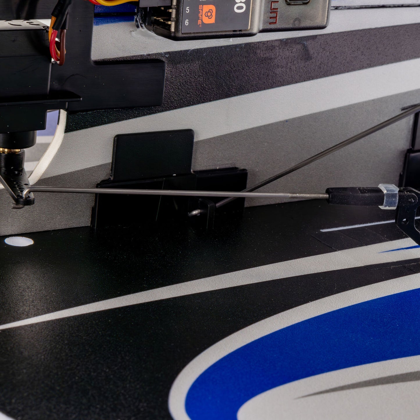 4-Site 3D 800mm BNF Basic with AS3X and SAFE Select :EFL02950