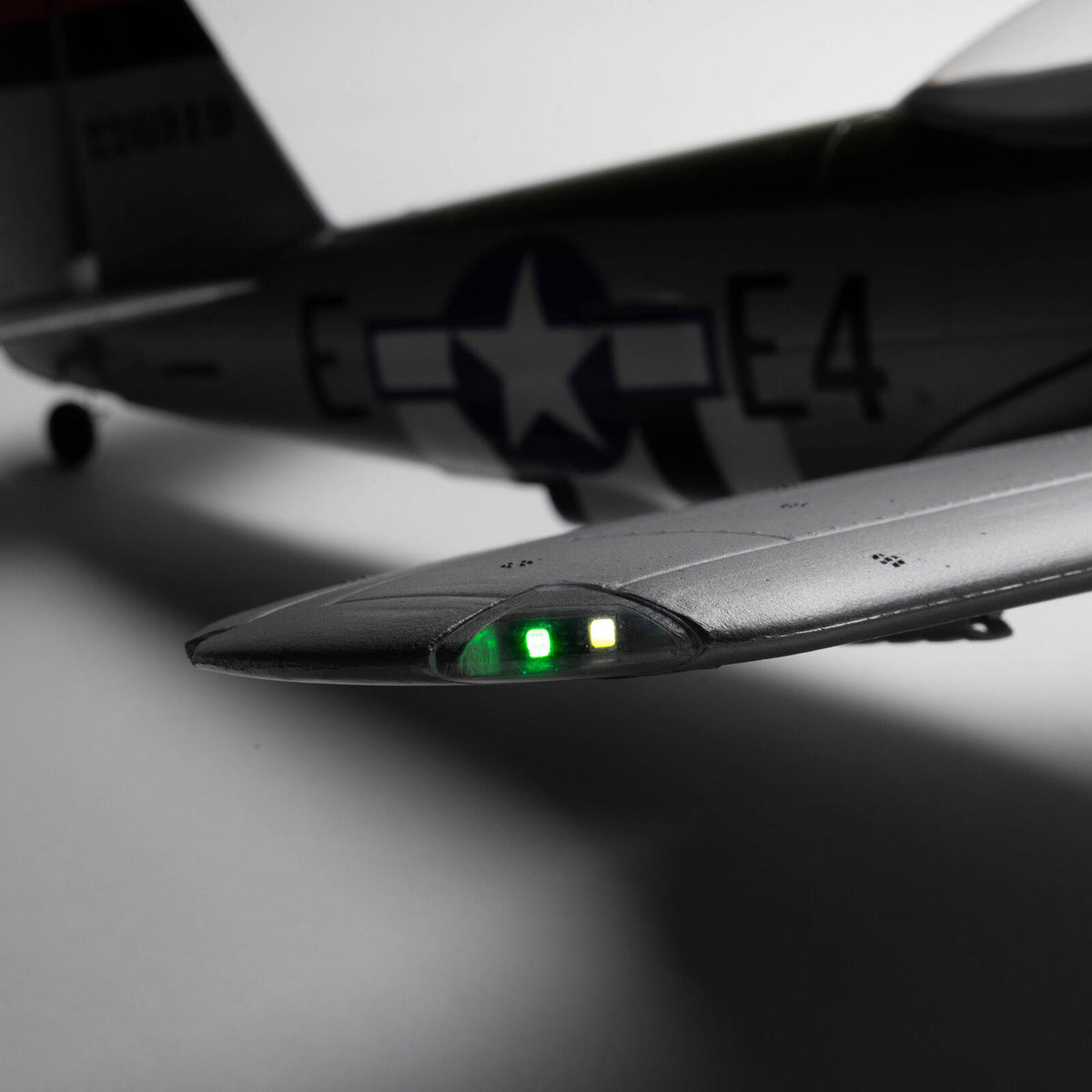 Micro P-47 Thunderbolt 625mm BNF Basic w/ AS3X+/SAFE Select