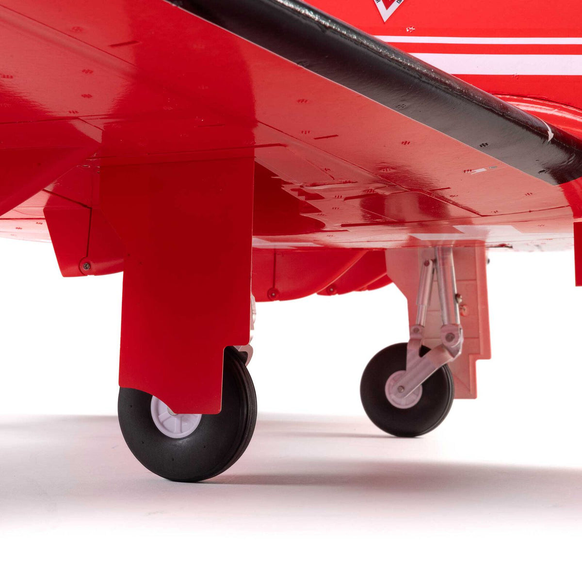 Pilatus PC-21 1.3m (1.45m L) BNF Basic
