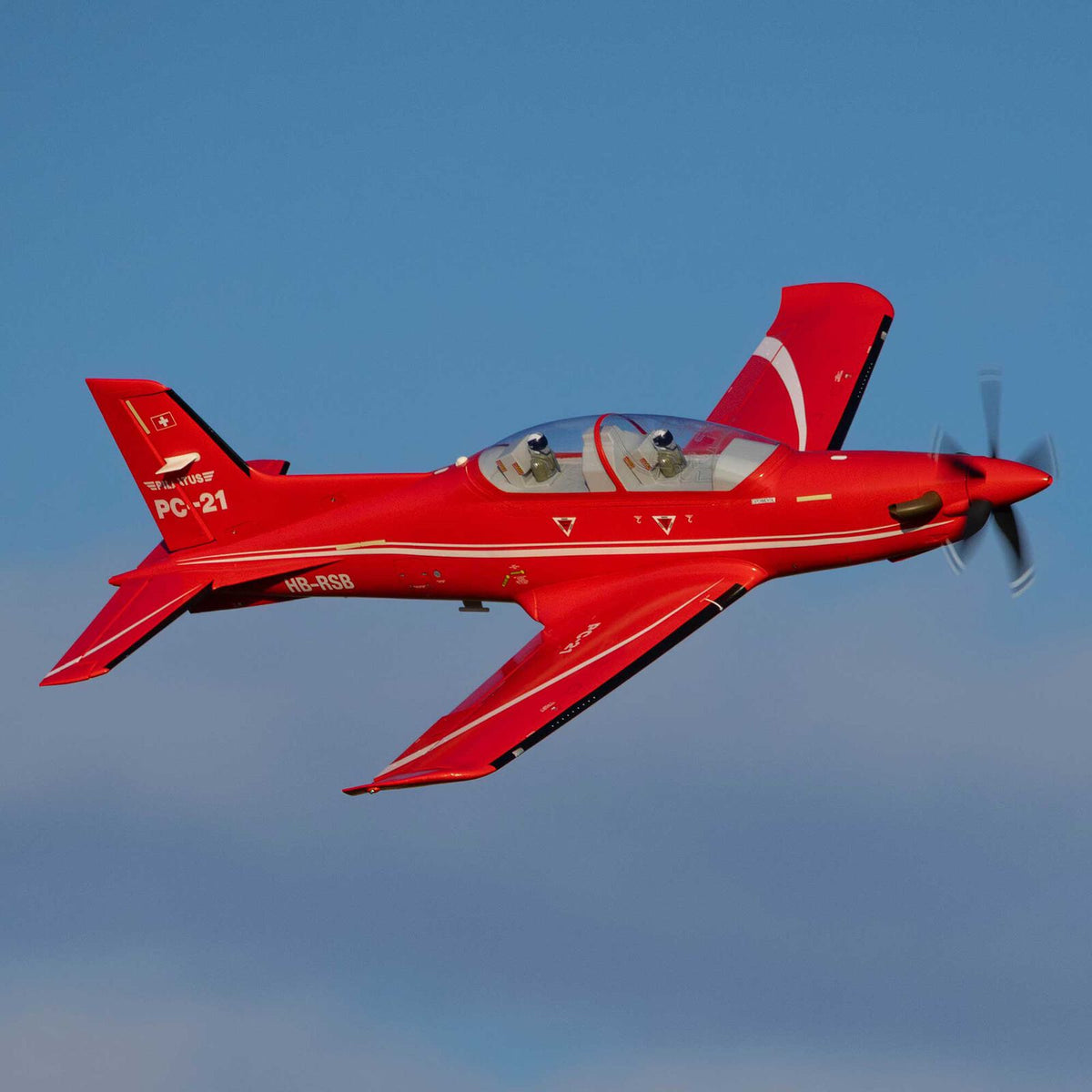 Pilatus PC-21 1.3m (1.45m L) BNF Basic