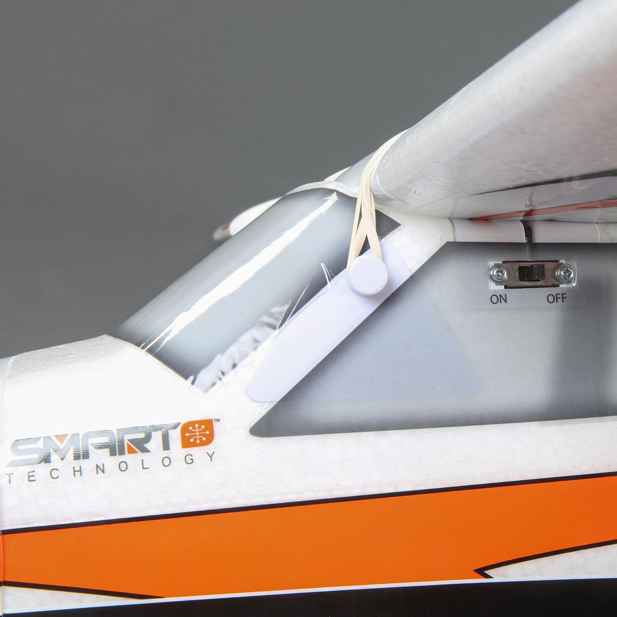 Apprentice STS 1.5m BNF Basic Smart Trainer w/Safe